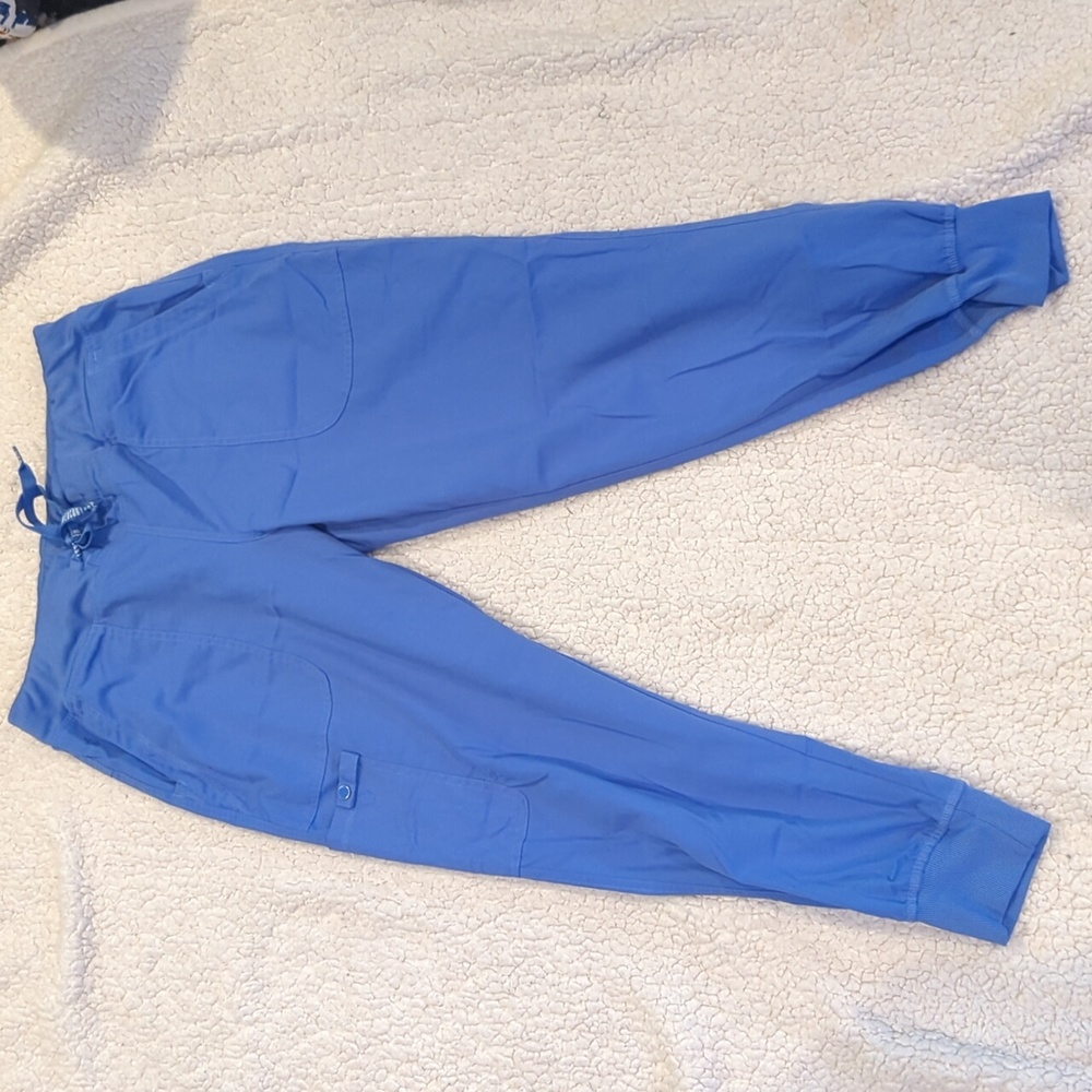 Jogger scrub bottoms
